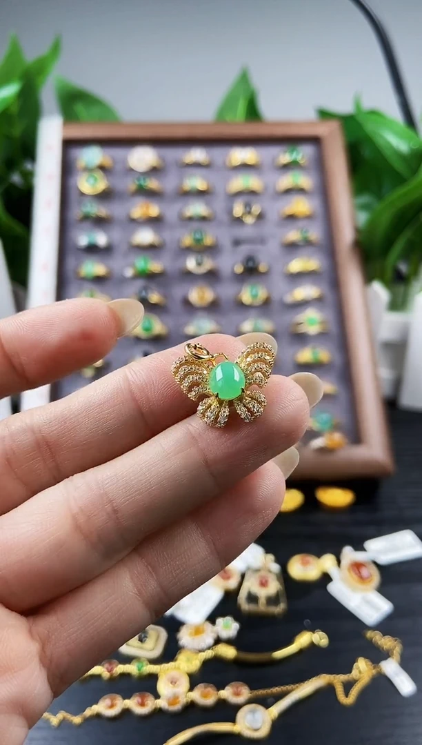 颈饰银S925镶嵌翡翠102