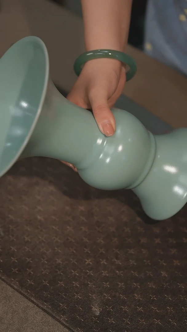 全品包装证书花觚           -羊