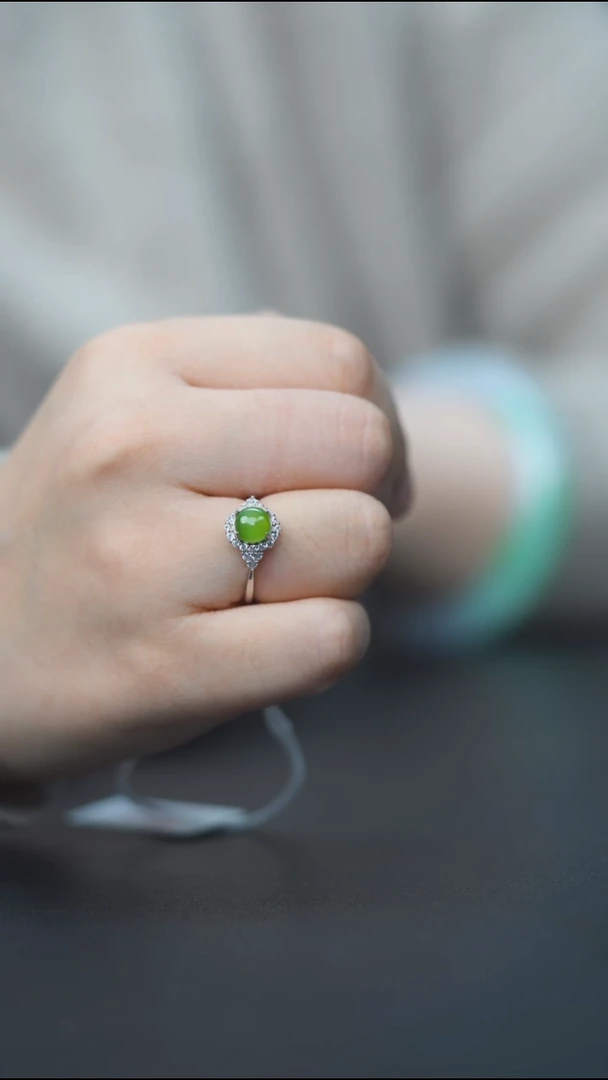 未镶嵌戒指和田玉绿猫 碧玉开口戒 镶925 HC30170