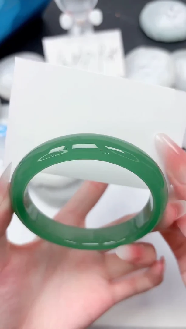 未镶嵌手镯石英质玉317-62.6