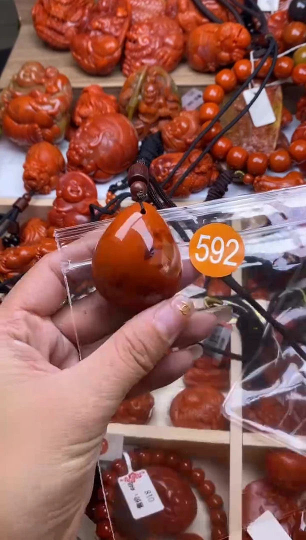 【闪购商品】南红玛瑙珠宝奇石未镶嵌592