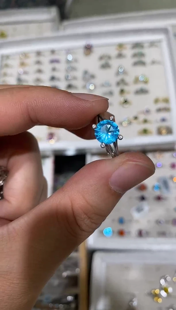 银S925镶嵌戒指托帕石戒指