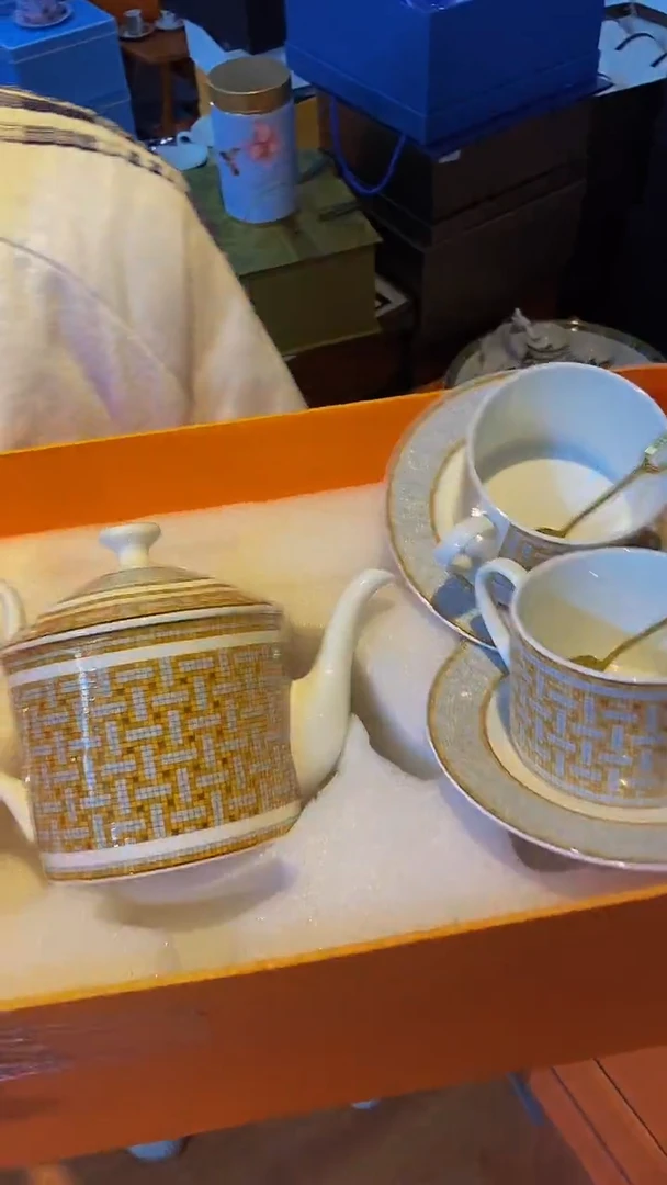 【闪购商品】鸿辉家品牌瓷器，京东包邮！