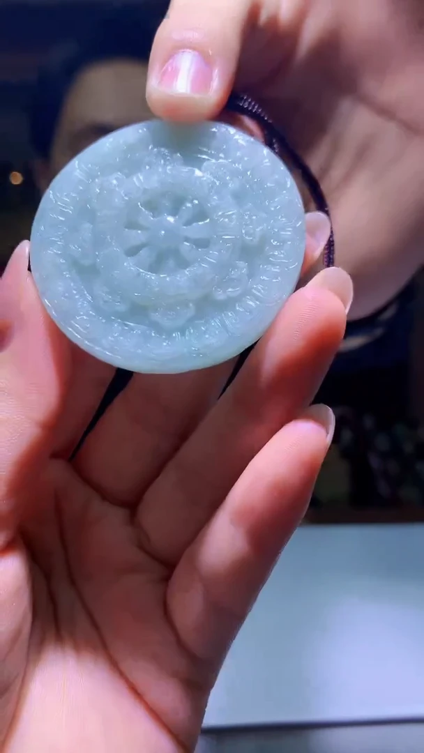 翡翠未镶嵌颈饰福利随机发货