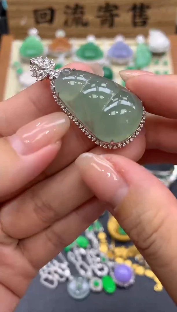 【闪购商品】翡翠颈饰18K金镶嵌426-中国好珍宝