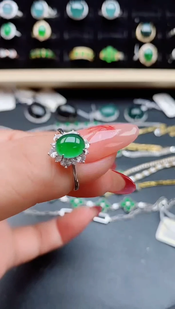 【闪购商品】翡翠戒指银S925镶嵌12121