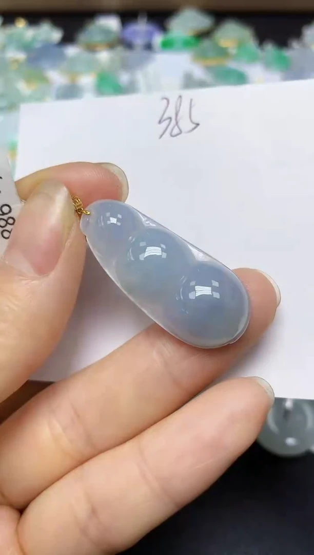 翡翠18K金镶嵌颈饰 天然翡翠A货