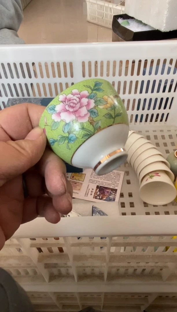 杯无运费险有瑕疵的摄影的产品有使用过的痕迹有点脏介意勿拍