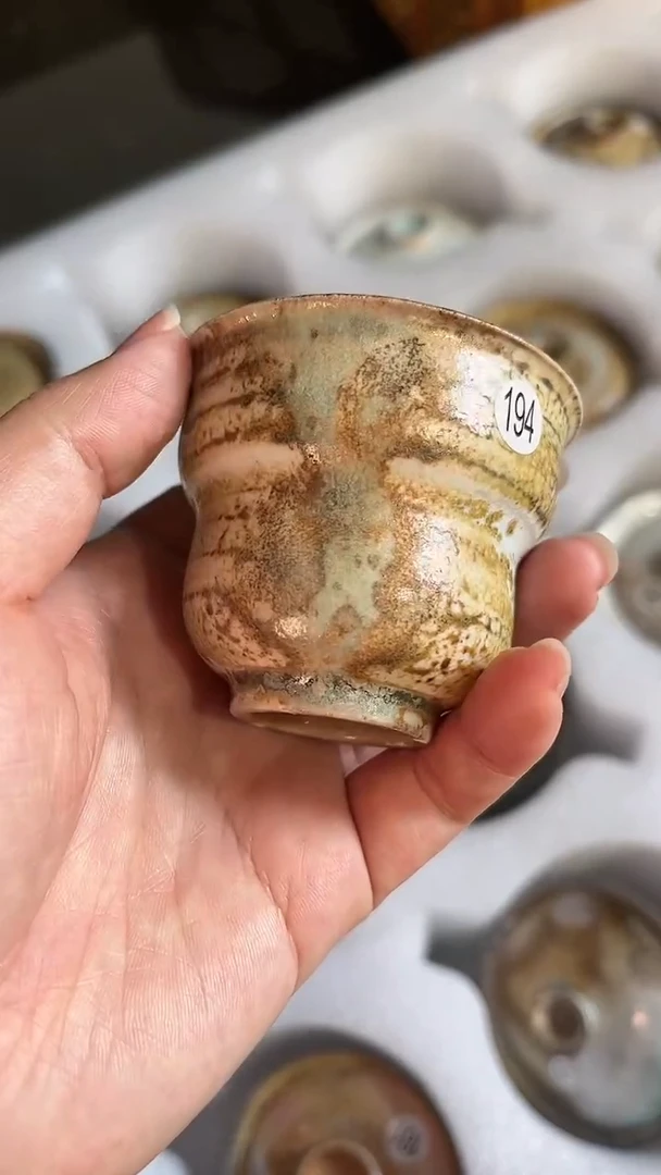 【闪购商品】杯194号容量40-60ML杯有取钉痕迹