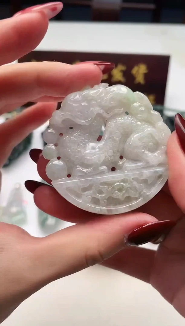 吊坠(不含链)未镶嵌翡翠60