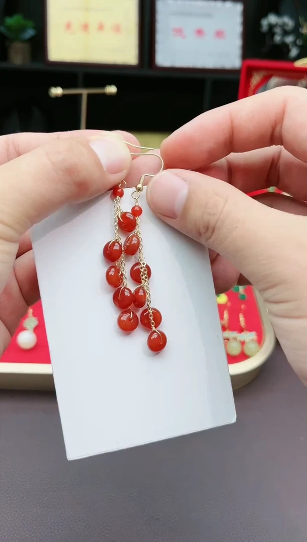 【闪购商品】南红玛瑙耳饰银S925镶嵌208000