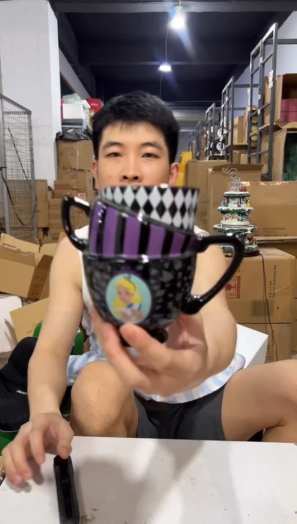 瓷片黑紫叠叠杯 陶瓷材质