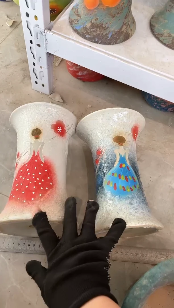 摆件28-85口15高22  2个