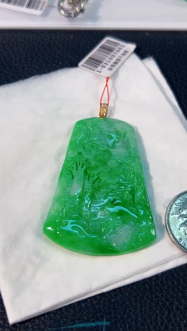 颈饰18K金镶嵌翡翠 缅料A货/支持复检/一件