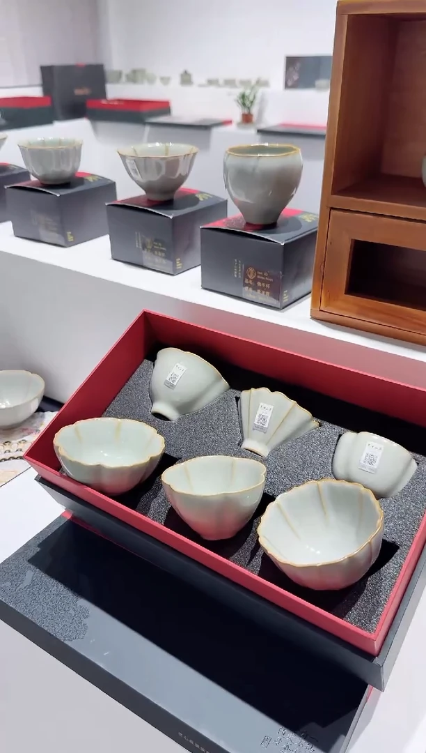 【闪购商品】小乔推荐如图所示1