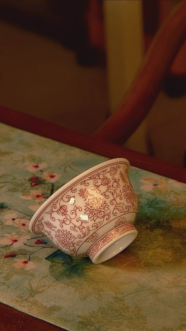 杯手工手绘杯杯很美丽