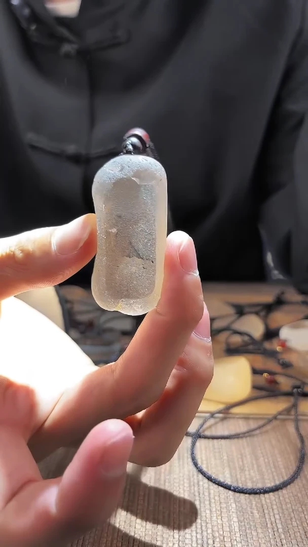 未镶嵌吊坠(赠链)水晶水晶