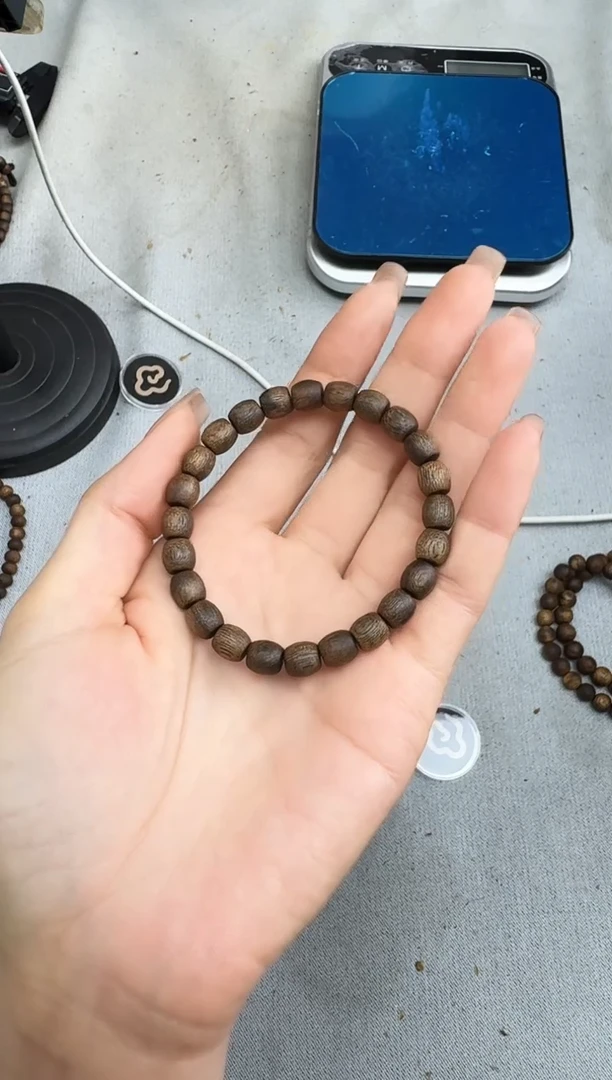 沉香手串留*07白棋沉水鼓珠单圈多样性发一