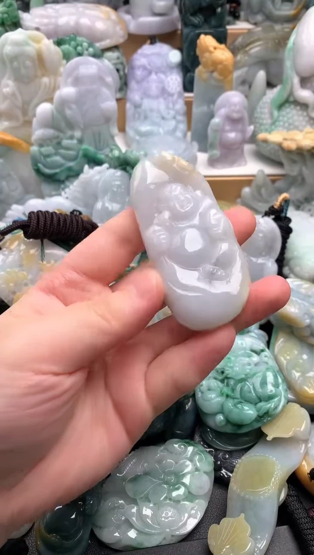 吊坠(不含链)未镶嵌翡翠1