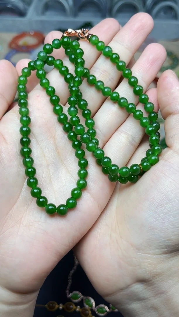 和田玉未镶嵌颈饰06