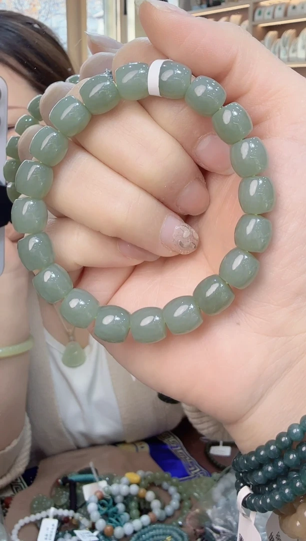 未镶嵌手链和田玉红*灯（拍3发1 ）