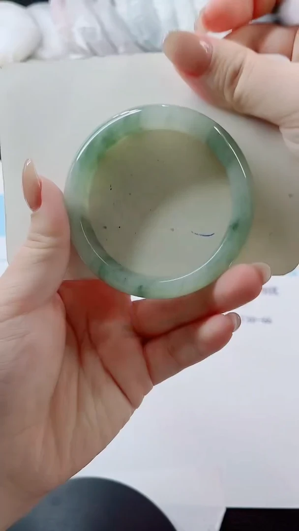 未镶嵌手镯石英质玉多样性发货L128