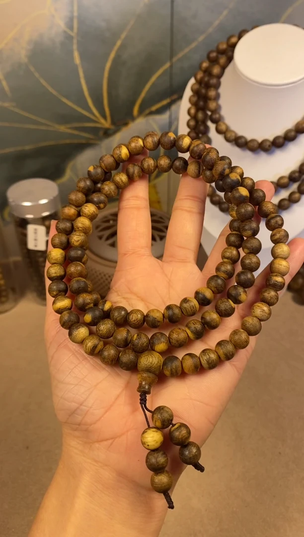 沉香沉香碎屑0.8海南莺歌绿21克