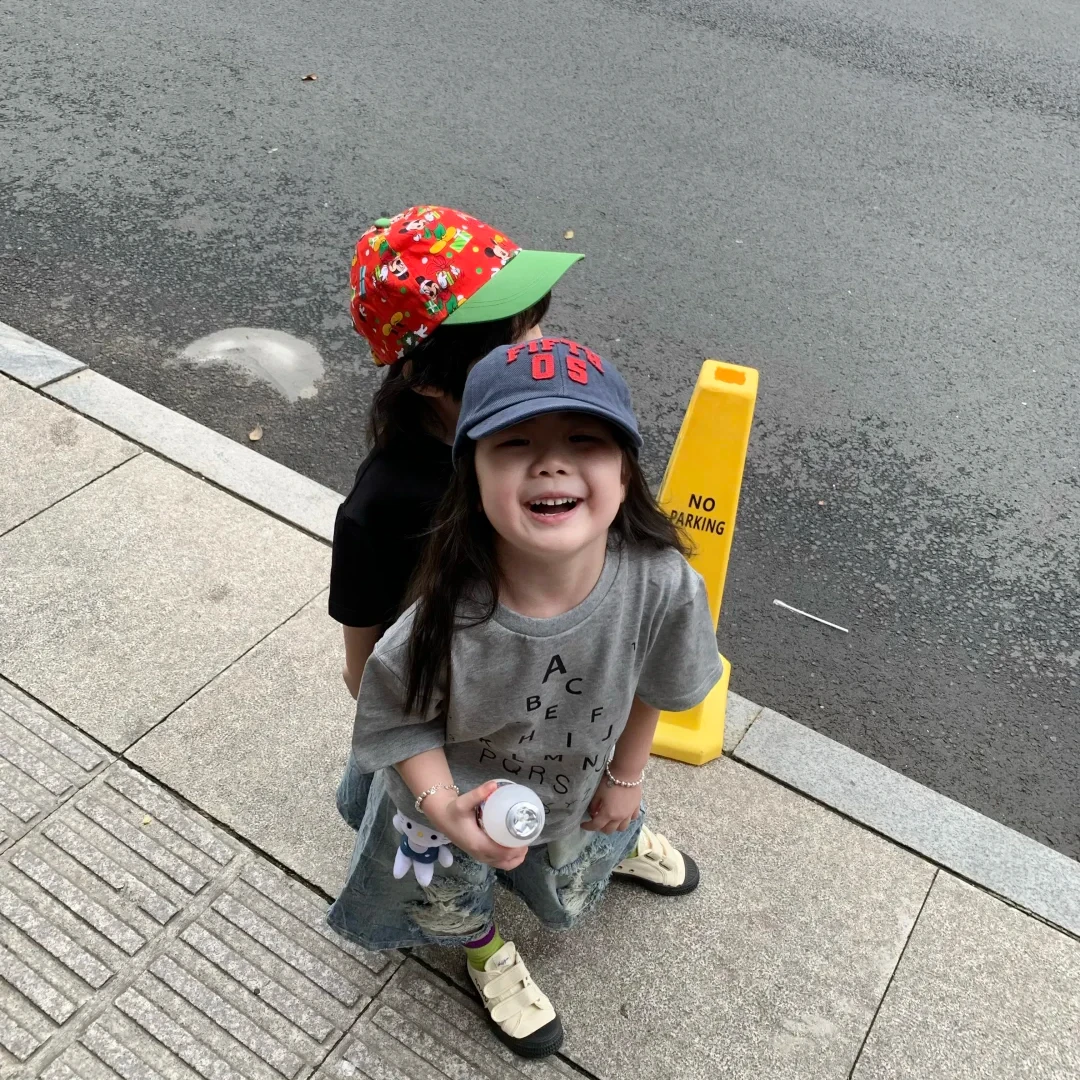 壹妈童装儿童时髦套装夏季新款洋气男女宝休闲字母印花短袖牛仔裤