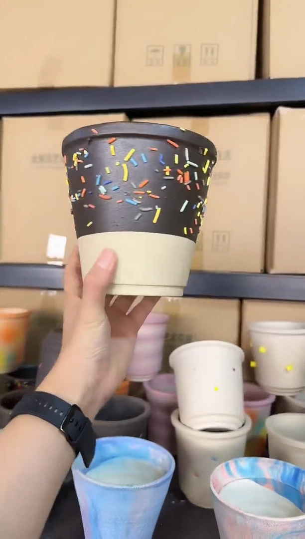 新品尝鲜活动     16黑巧蛋糕