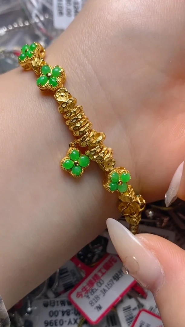 银S925镶嵌戒指翡翠百内无证书