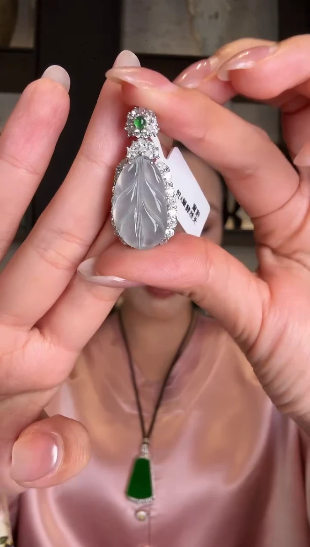 颈饰银S925镶嵌翡翠122