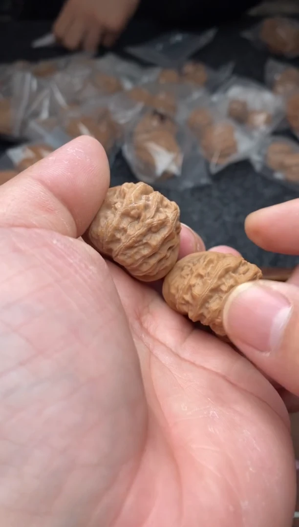 【闪购商品】文玩核桃把件A171号36尺门头沟