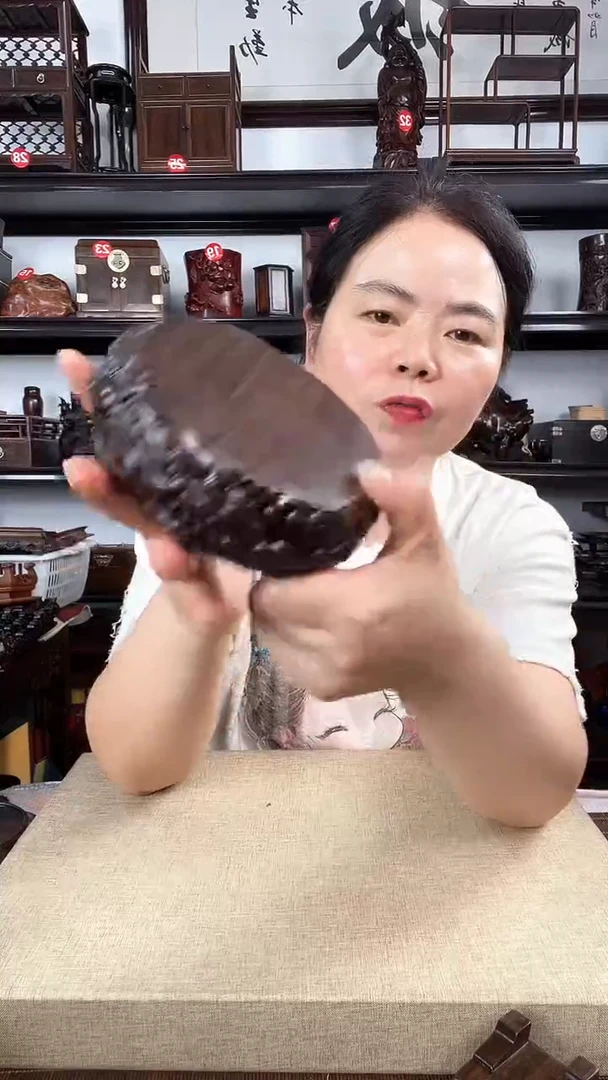 木云纹圆老李红木工艺品