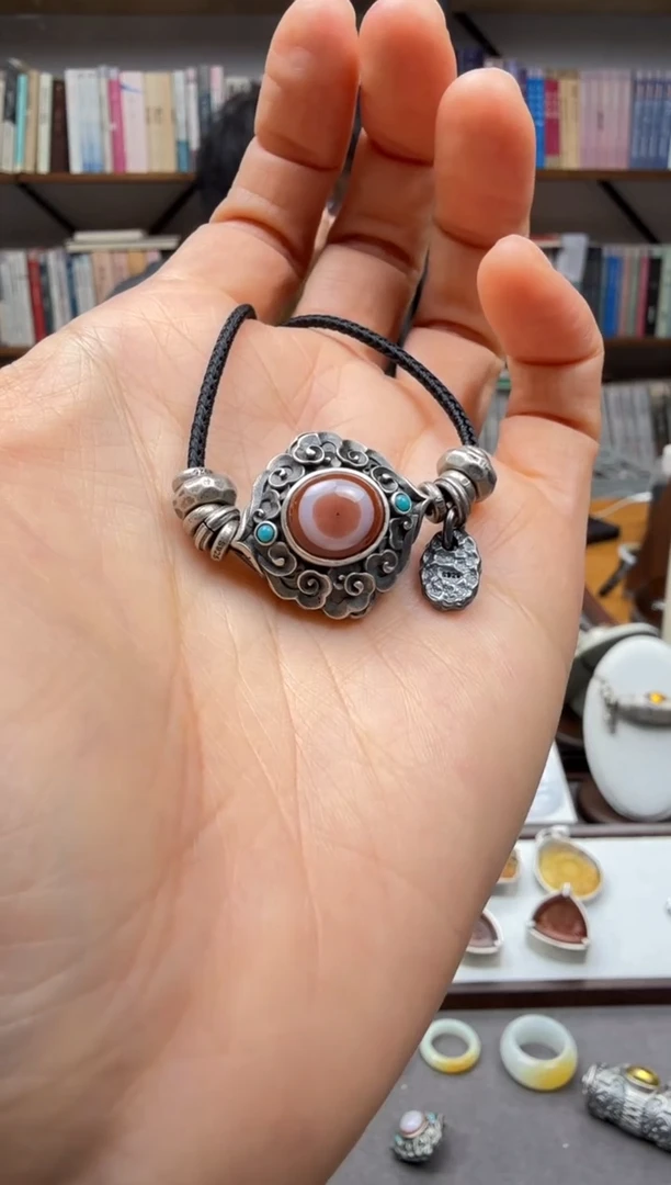 颈饰未镶嵌南红玛瑙南红吊坠