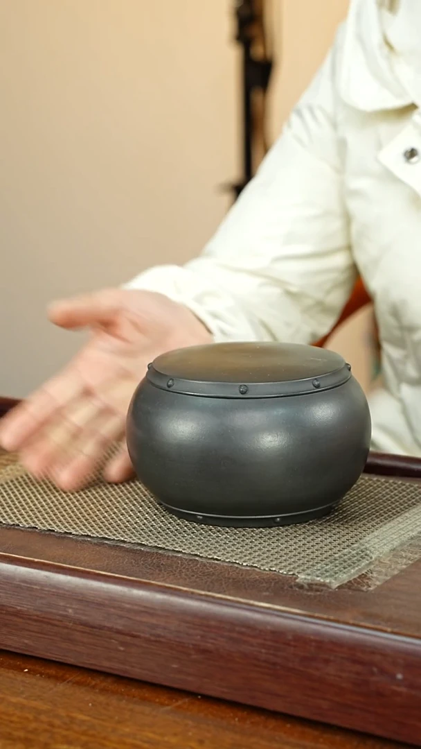 宜兴原矿紫砂茶叶罐