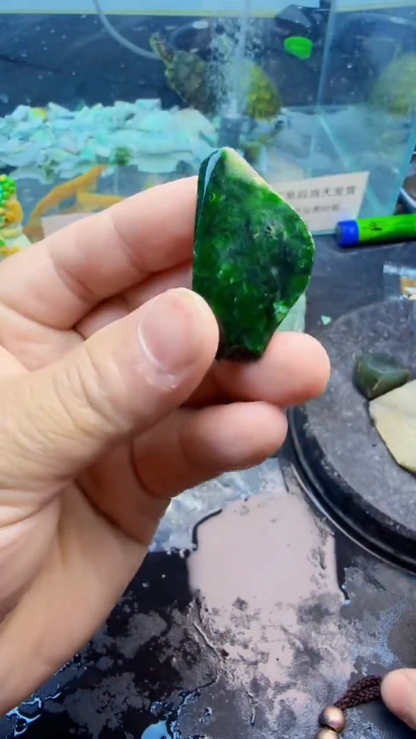 翡翠挂件未镶嵌天然翡翠147