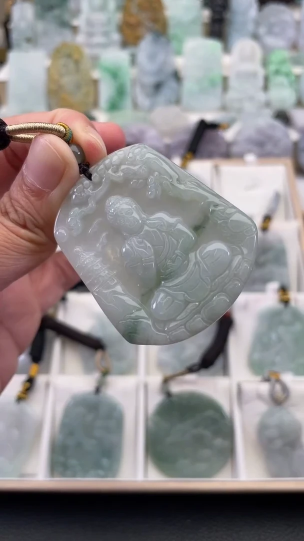 颈饰未镶嵌翡翠天然缅甸翡翠A货583