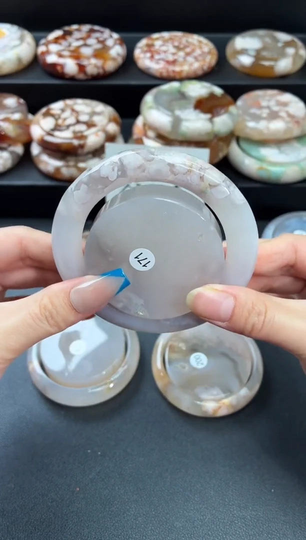 手镯玛瑙/玉髓未镶嵌石英质玉59圈59/60带(赠送镯心)