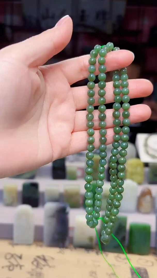 未镶嵌和田玉挂件180