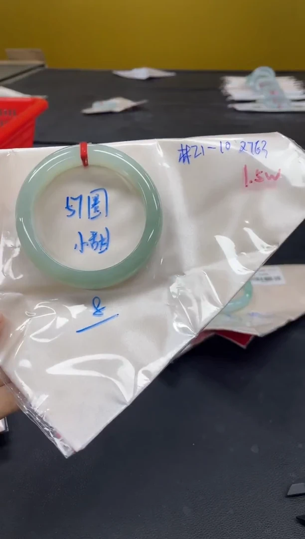 未镶嵌手镯翡翠翡翠手镯
