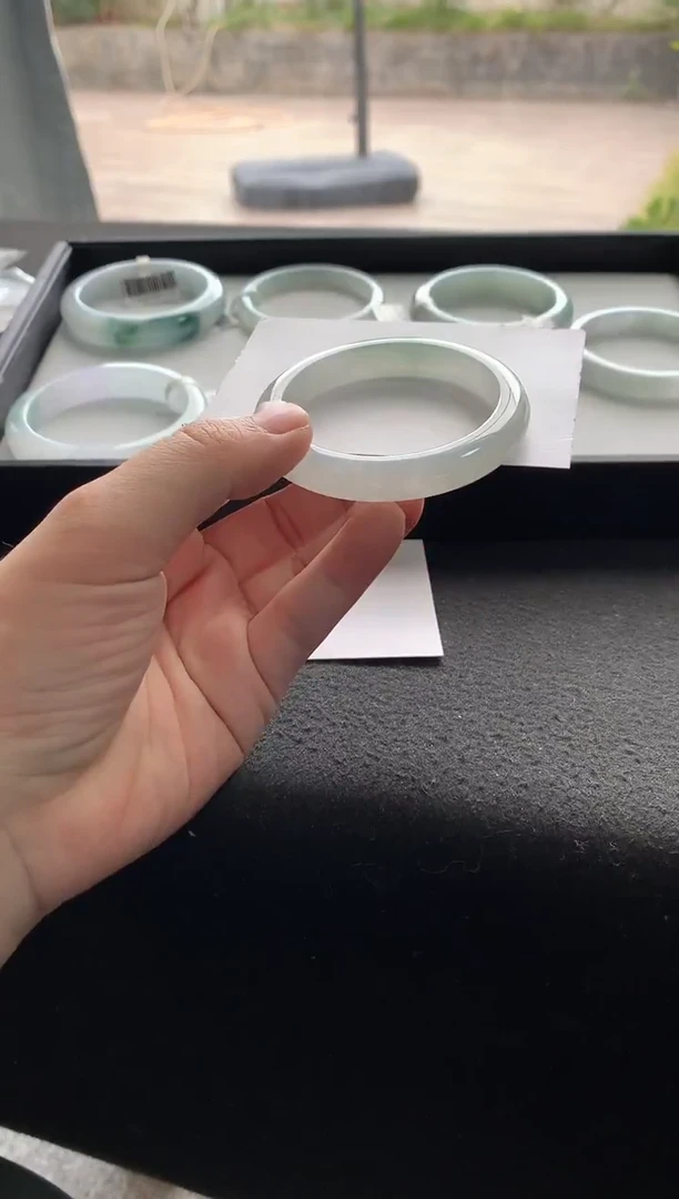 未镶嵌手镯翡翠52正圈买断Y4506