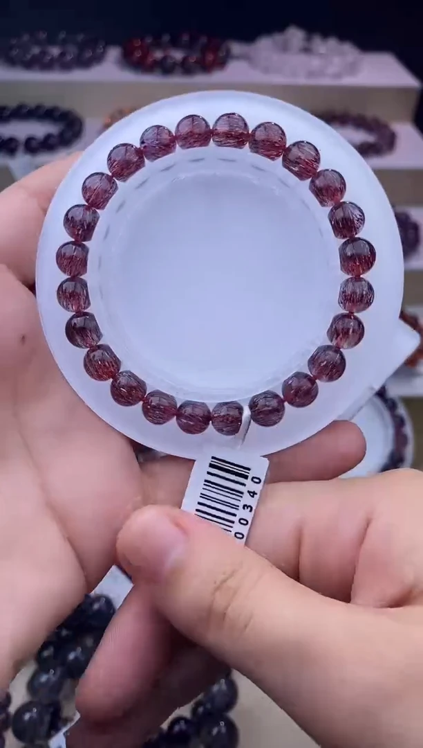 水晶手链未镶嵌红超七8m+