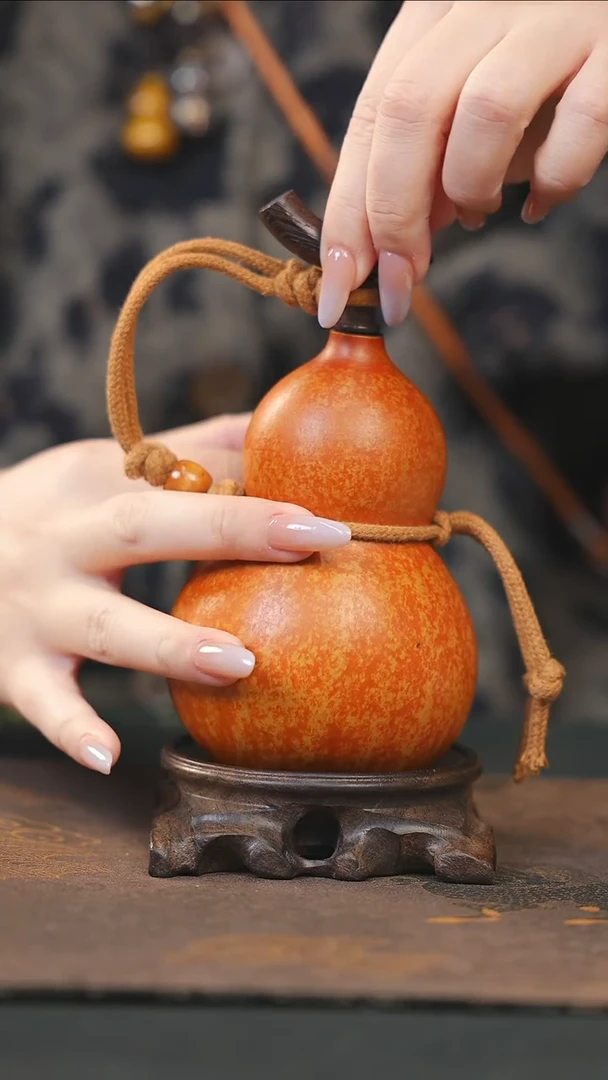 【闪购商品】RY114大漆酒葫芦不包手串及旋转底座