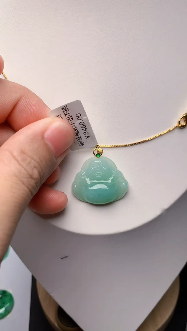 翡翠18K金镶嵌颈饰1