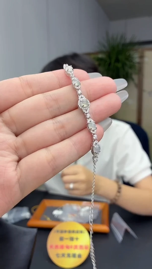 颈饰银S925镶嵌翡翠111111111