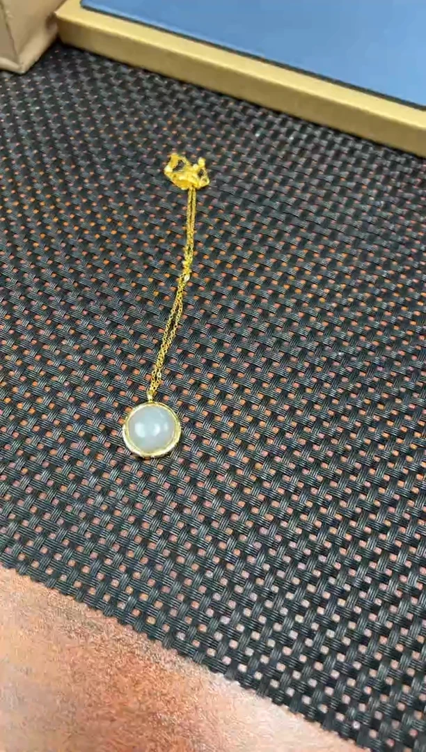 和田玉未镶嵌吊坠(不含链)B0588