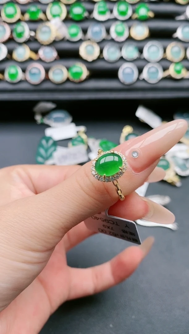 【闪购商品】翡翠戒指银S925镶嵌11111