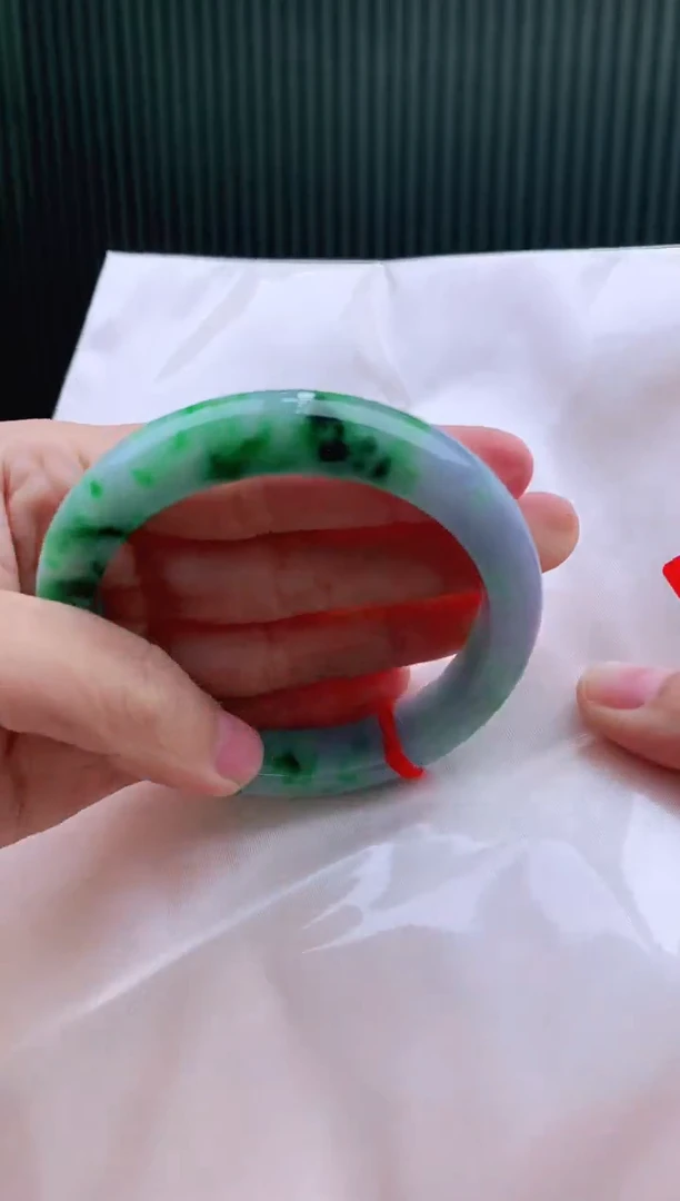 未镶嵌手镯翡翠60+