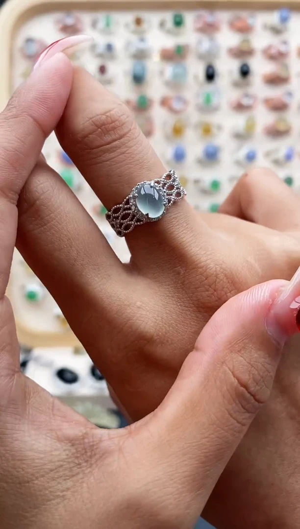 【闪购商品】翡翠戒指银S925镶嵌缅甸天然A货翡翠111   4+7