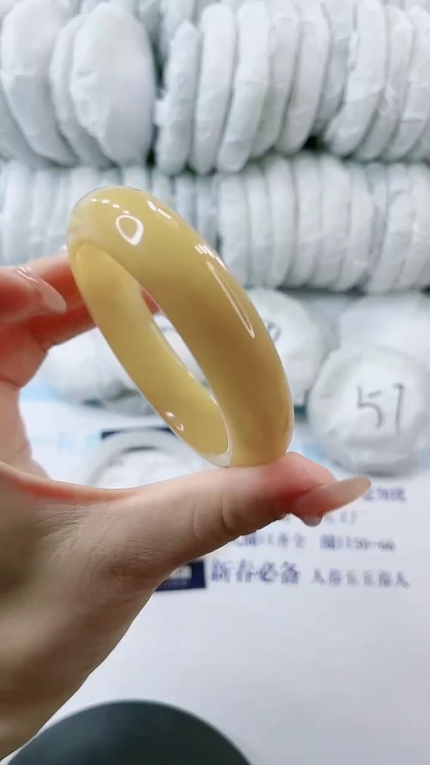 【闪购商品】石英质玉手镯未镶嵌0598846791-多样性发货